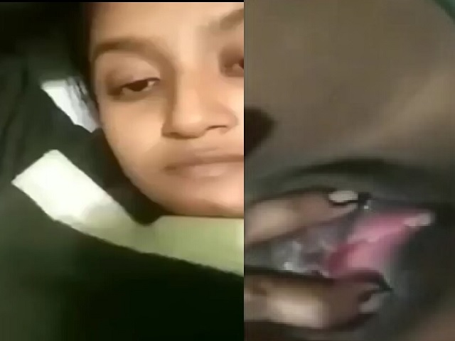 Bhabhi Showing Pussy And Desi Fingering Viral Clip